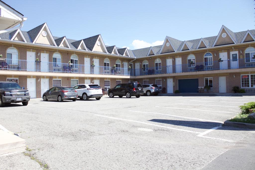 Grewals Inn And Suites Niagara Falls Exterior photo