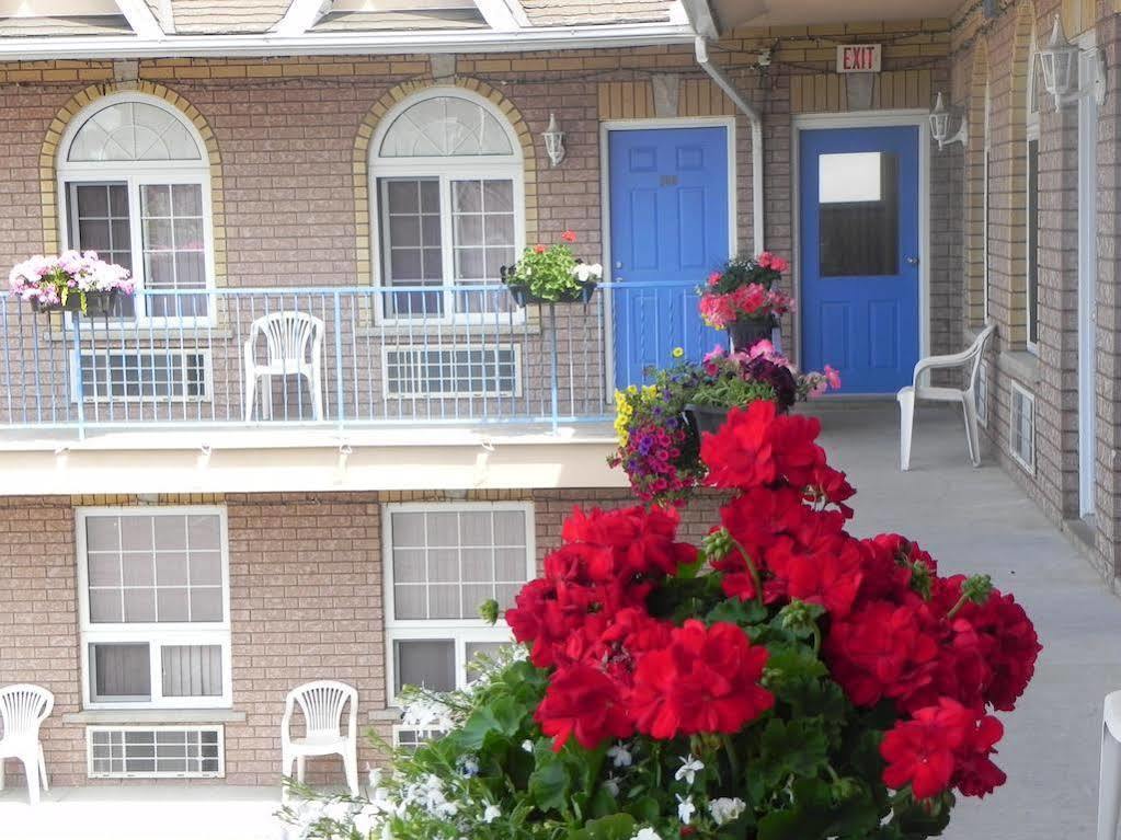 Grewals Inn And Suites Niagara Falls Exterior photo