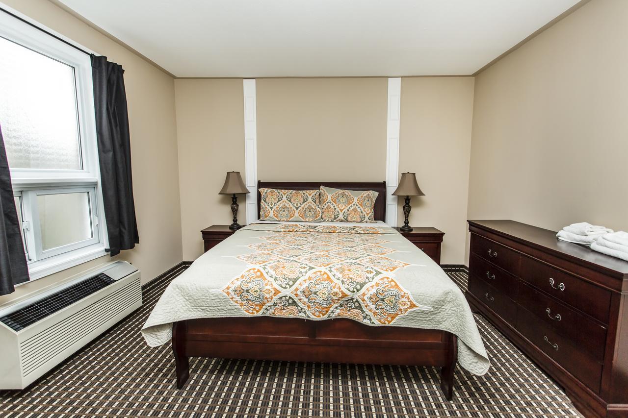 Grewals Inn And Suites Niagara Falls Exterior photo